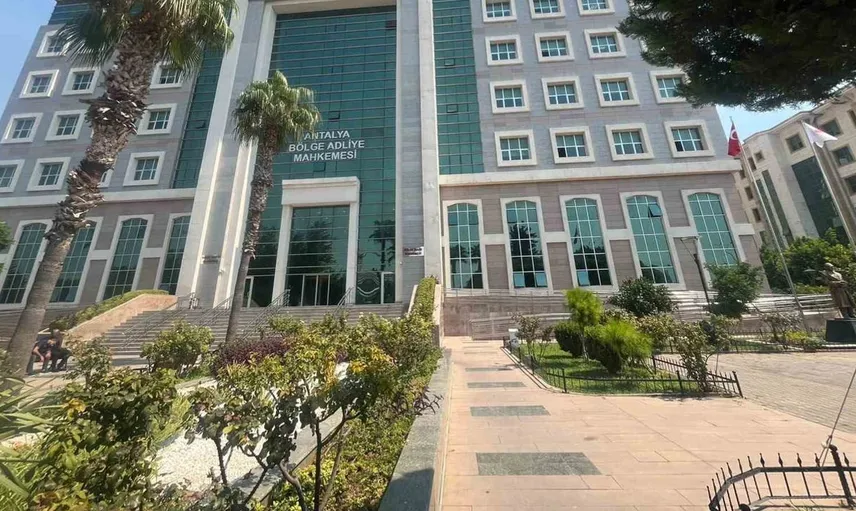 Antalya Büyükşehir davasında tutuklulukların devamına karar verildi