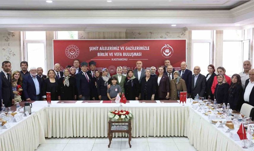 Bakan Göktaş, güçlü Türkiye vurgusu yaparak terörsüz bir geleceğe doğru yüründüğünü belirtti