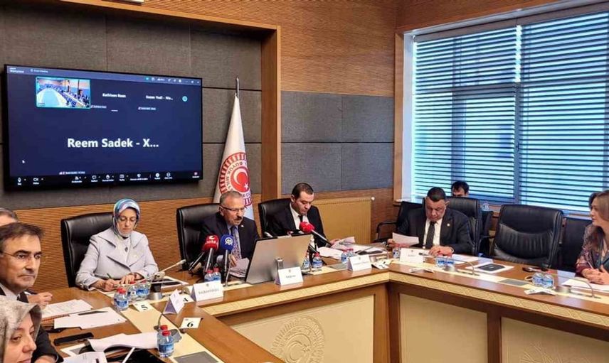 Okul saldırılarını araştıran komisyon sosyal medya temsilcilerini dinledi
