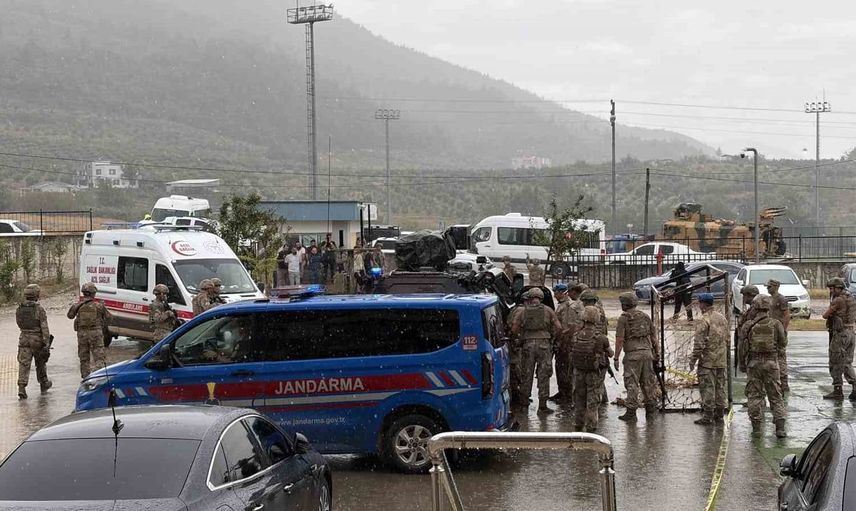 Osmaniye'deki silahlı saldırının ardından okula iki gün ara verildi