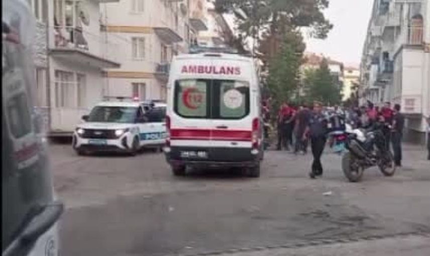 Akrabalar arasında tartışma kavgaya dönüştü: 6 yaralı