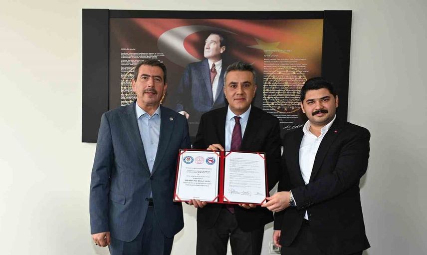 Denizli'de gençlere yönelik okuma ve yazma projesi başlatıldı