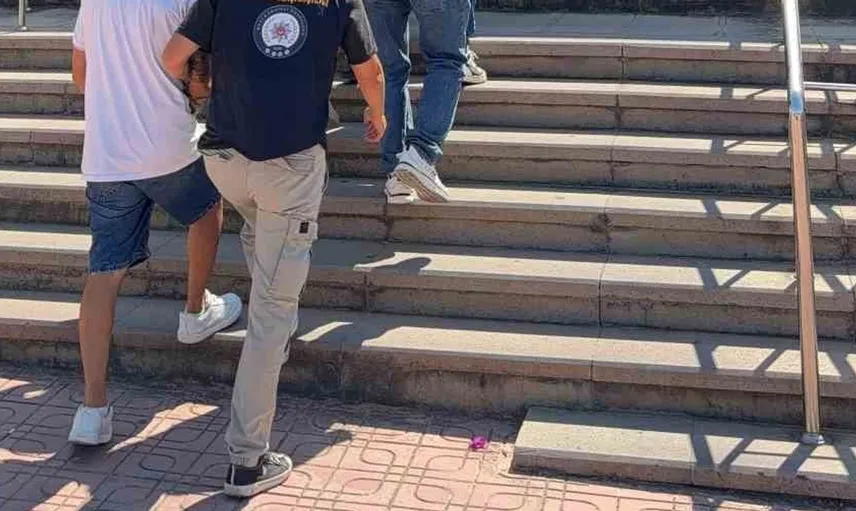 Muğla'da göçmen kaçakçılığına 5 tutuklama