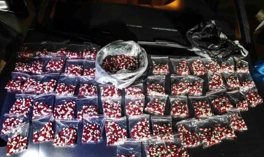 Simav'da uyuşturucu operasyonu: 3 bin 716 sentetik hap ele geçirildi
