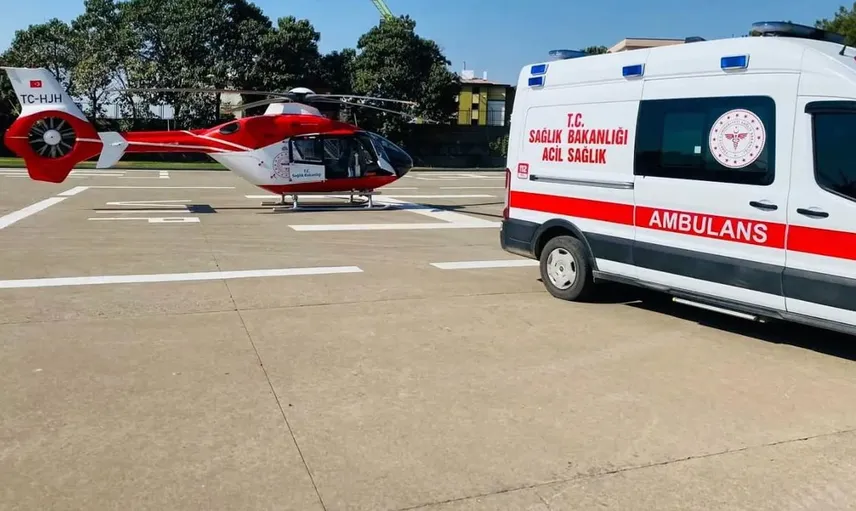 Şırnak'ta travma geçiren bebek Diyarbakır'a helikopterle sevk edildi