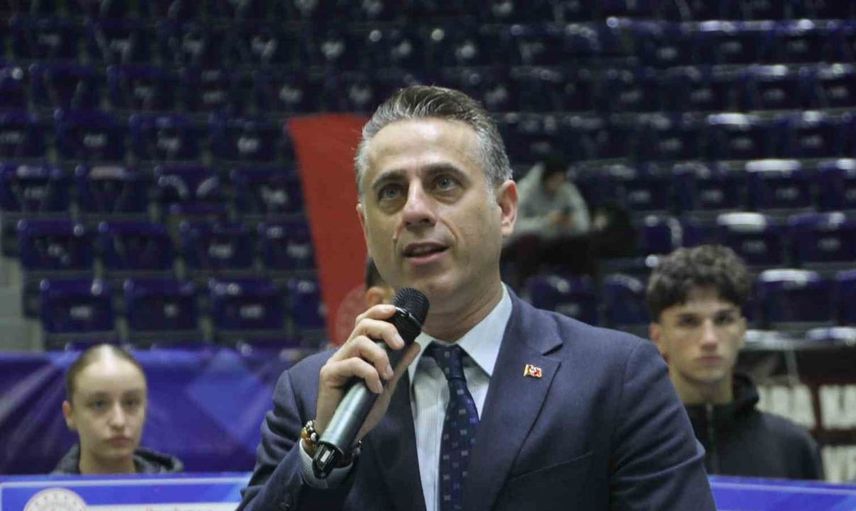 Ordu'da ümitler taekwondo şampiyonası başladı: 300 kulüp bir araya geldi