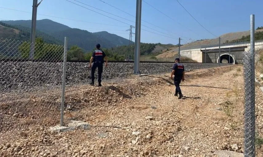 Bilecik'te Yüksek Hızlı Tren hattında güvenlik önlemleri artırıldı