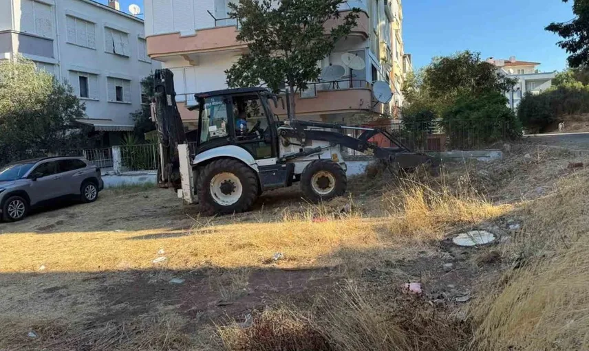 Ayvalık'ta park ve bahçeler için yıl boyunca süren emek