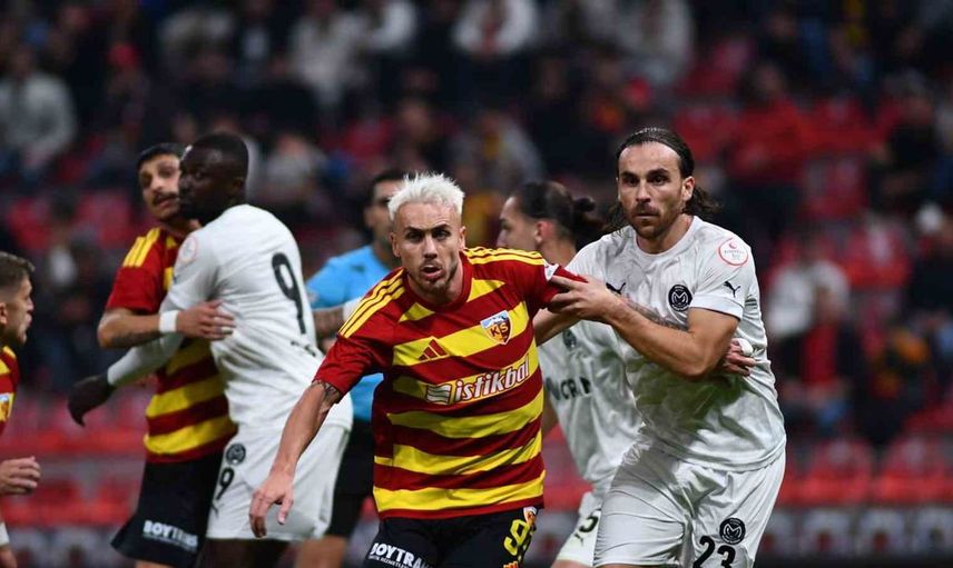 Kayserispor, Manisa FK'yı son dakikada geçerek 3 puanı aldı