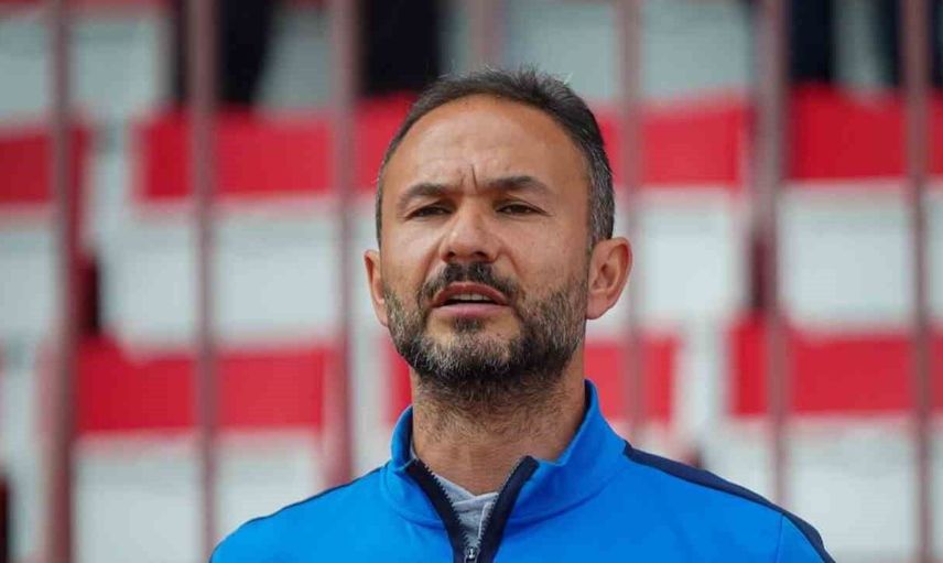 Kahramanmaraş İstiklalspor'da teknik direktör değişikliği: Mahir ile yollar ayrıldı