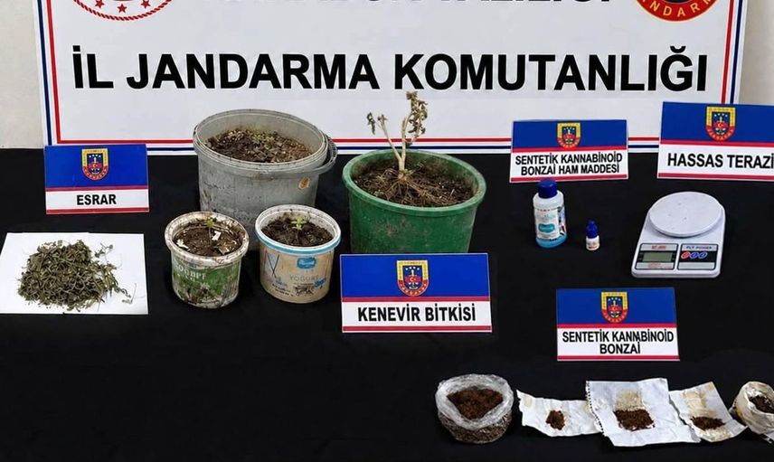 Karabük'te uyuşturucu operasyonu: İki kişi gözaltına alındı
