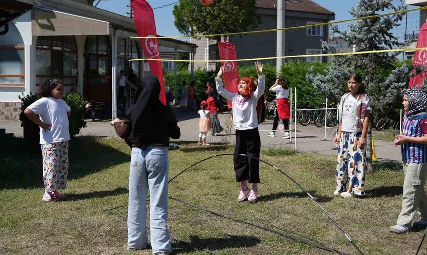 Düzce'de yaz okullarıyla spor dolu beş hafta: 2 bin 120 genç etkinliklere katıldı