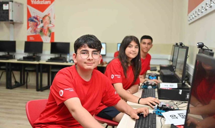 Gençler yapay zekâ ile toplumsal fayda üretiyor: AI Startup Studio başlıyor