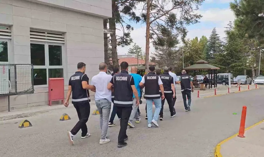 Kırşehir'deki gasp çetesi operasyonu: 4 tutuklama