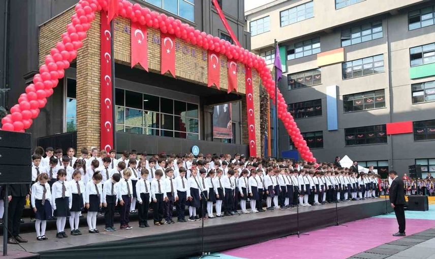 Cumhuriyet'in 103. yılı coşkusu Şahinkaya'da sanatla kutlandı