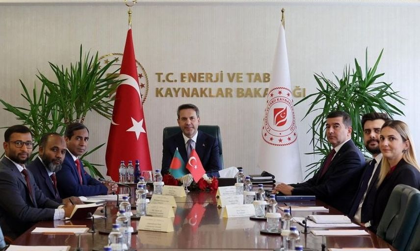 Bakan Bayraktar, Bangladeş Büyükelçisi ile enerji iş birliğini görüştü