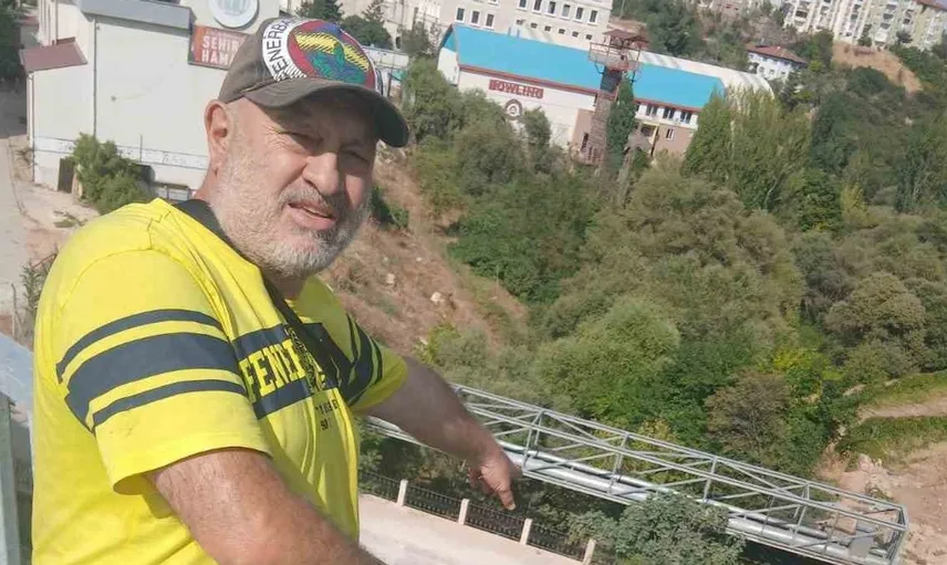 Bilecik'teki hamsu köprüsü yayalar için tehlike teşkil ediyor