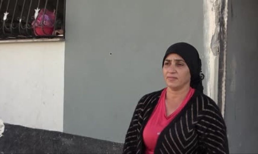 Adana'da evine el yapımı patlayıcı atılan Hatice Taş, oğlunun güvenliğinden endişeli