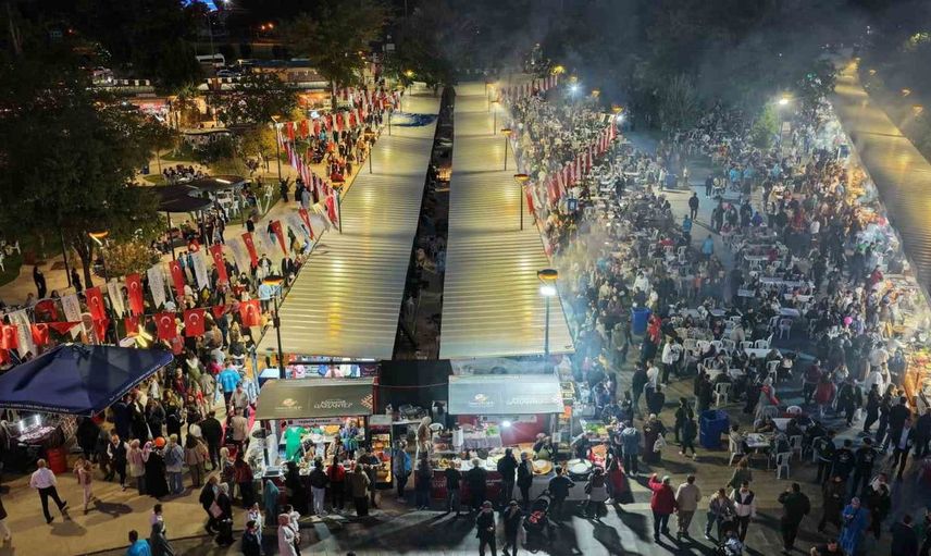 GastroAntep'te lezzetin ve kültürün buluşmasına Fatma Şahin'den destek