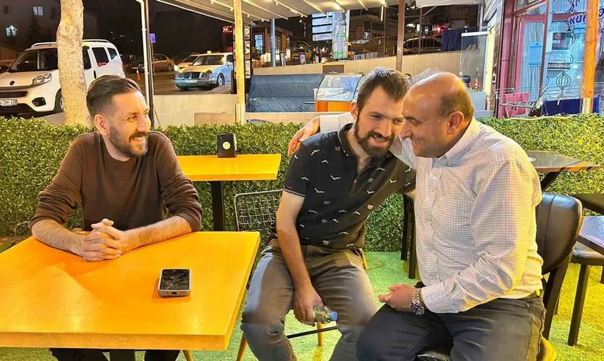 Ankara'da otizmli ikizlerin hafızası hayranlık uyandırıyor