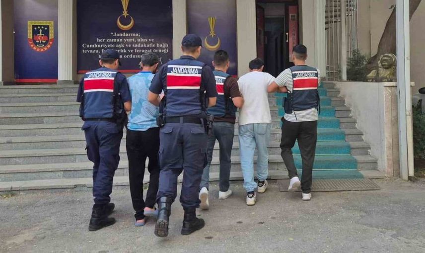 Kırıkkale'de firari 4 hükümlü yakalandı