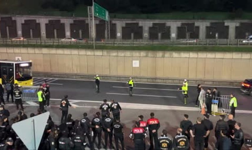 Fenerbahçe taraftarları Galatasaray derbisi için RAMS Park'a akın etti