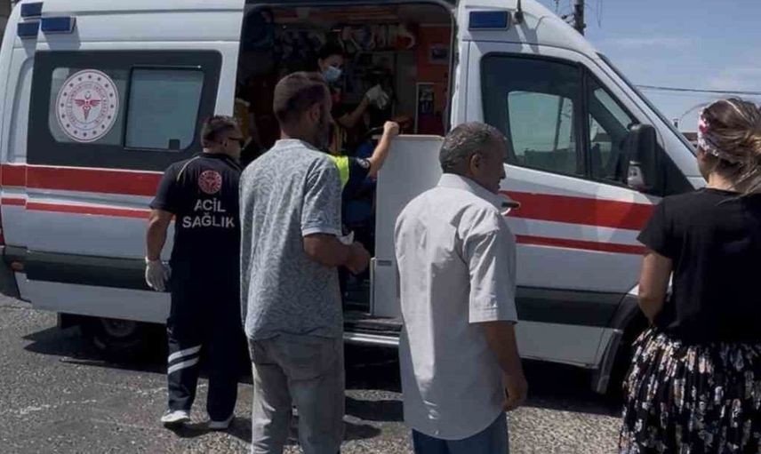 Tekirdağ'da at arabası ticari araçla çarpıştı: İki kadın yaralı