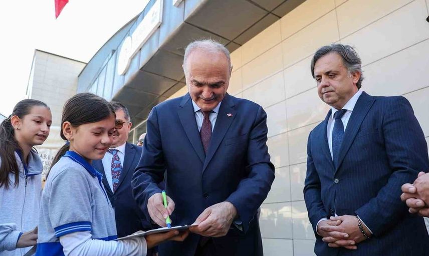 Düzce bilim şenliği ile çocuklara yeni ufuklar açılıyor