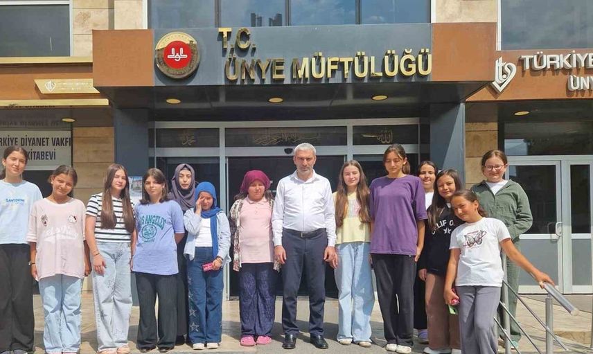Ordu’da Kur’an kursu öğrencileri harçlıklarını hafızlık kursuna bağışladı