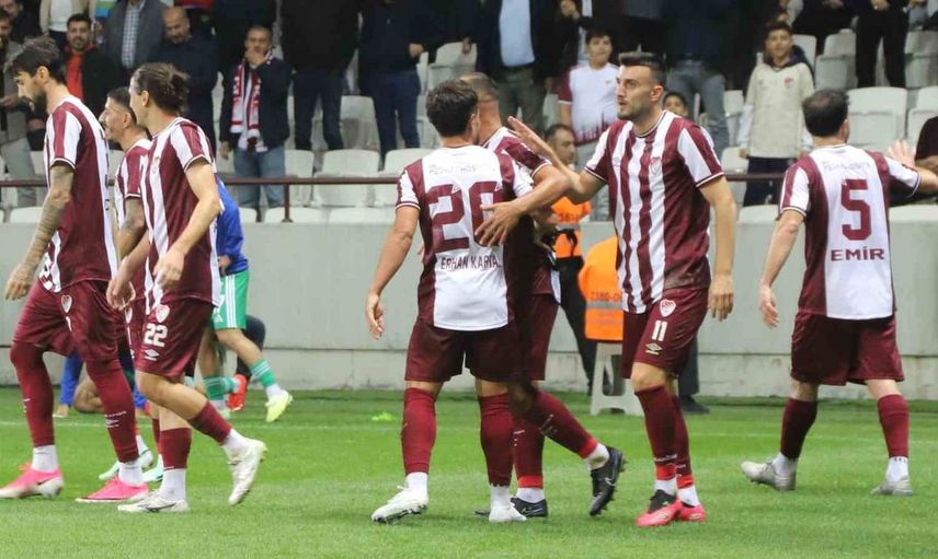 Elazığspor, Isparta yolculuğuna perşembe günü çıkıyor
