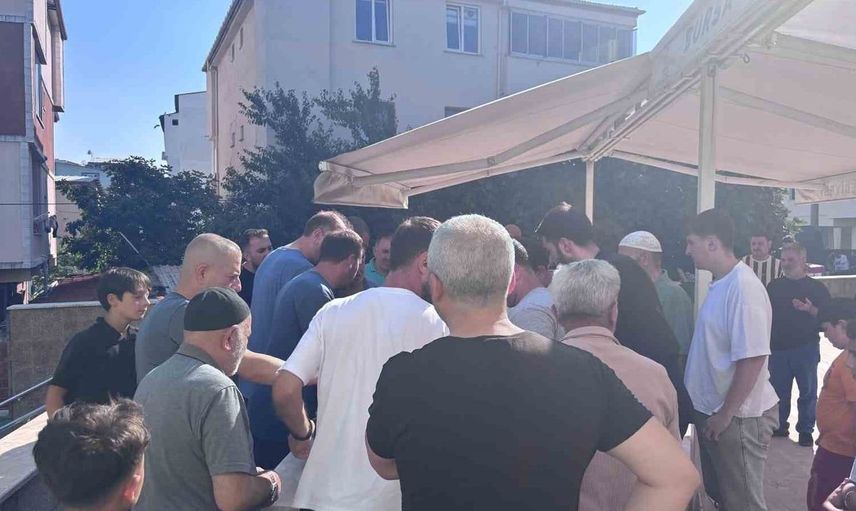 Trafik kazasında hayatını kaybeden minik Kerem Ali gözyaşları ile uğurlandı