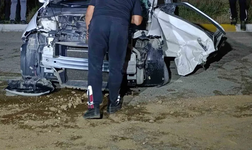 Van’daki trafik kazası sonrası halkın tepkisi: Işıklar neden çalışmıyor?