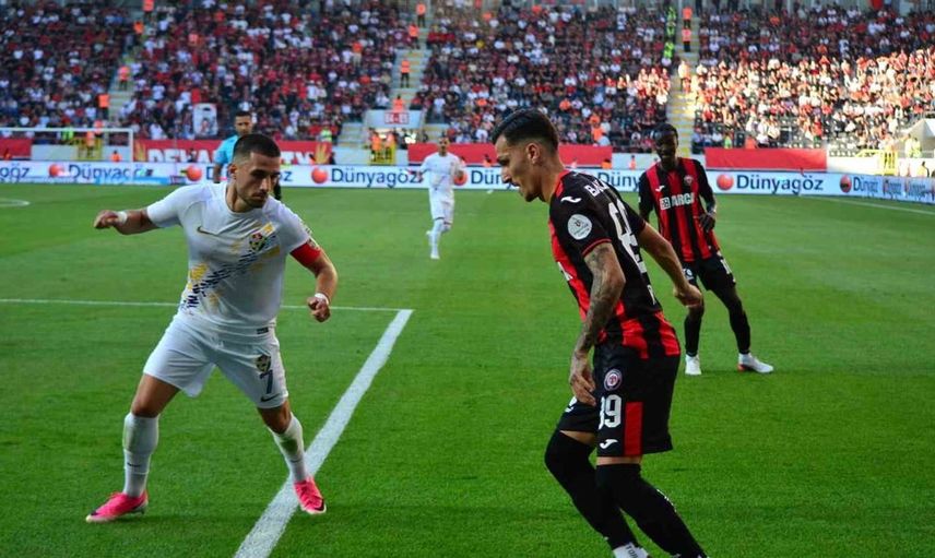 Çorum FK, Eyüpspor'u ilk yarıda 2-0 geride bırakırken etkileyici bir performans sergiledi
