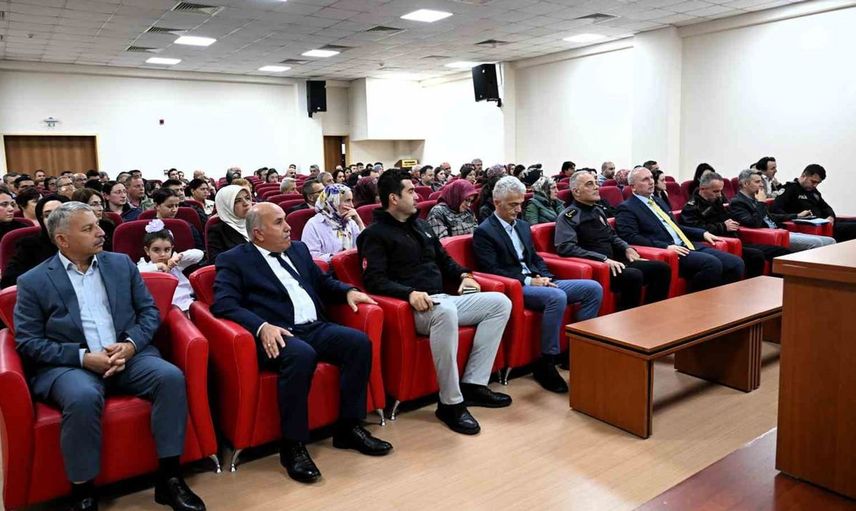 Kastamonu'da okul güvenliği için iş birliği toplantısı yapıldı