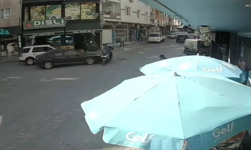 Orhangazi'de otomobilin motosiklete çarpması sonucu yaralı: sürücü kayıplarda