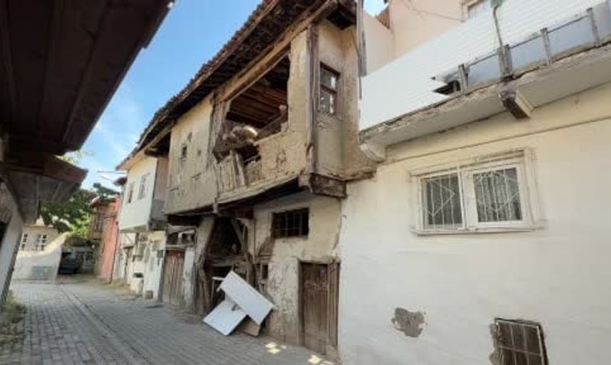 Zile'deki tarihi konaklar yıkılma riskiyle karşı karşıya: SİT alanı engeli