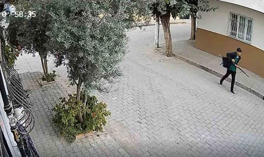 Turgutlu'daki okul saldırganının güvenlik kamerası görüntüleri yayımlandı