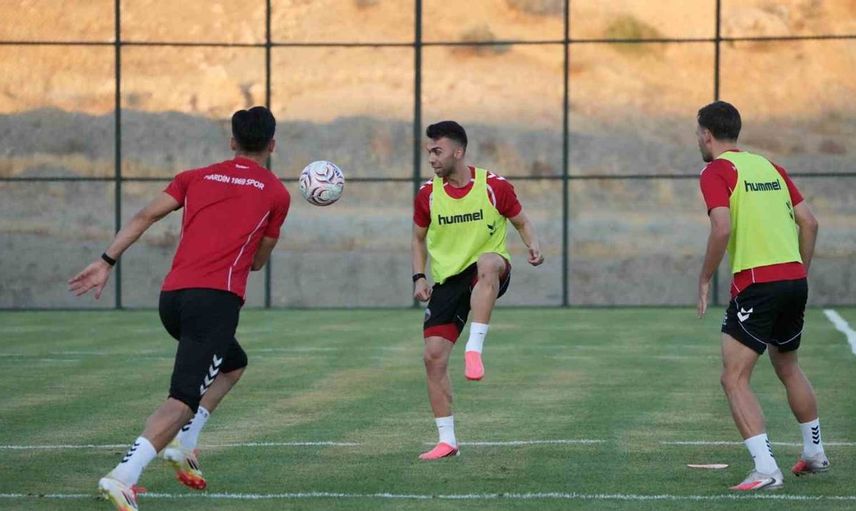 Mardin 1969 spor, Vanspor FK maçı için hazırlıklarını yoğunlaştırdı