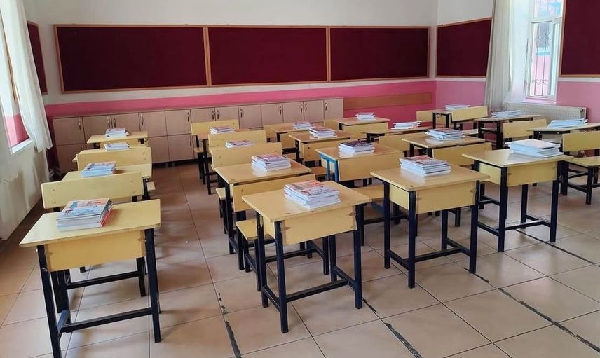 Yatağan'da eğitim yılı öncesi 120 bin ders kitabı öğrencilere ulaştırıldı