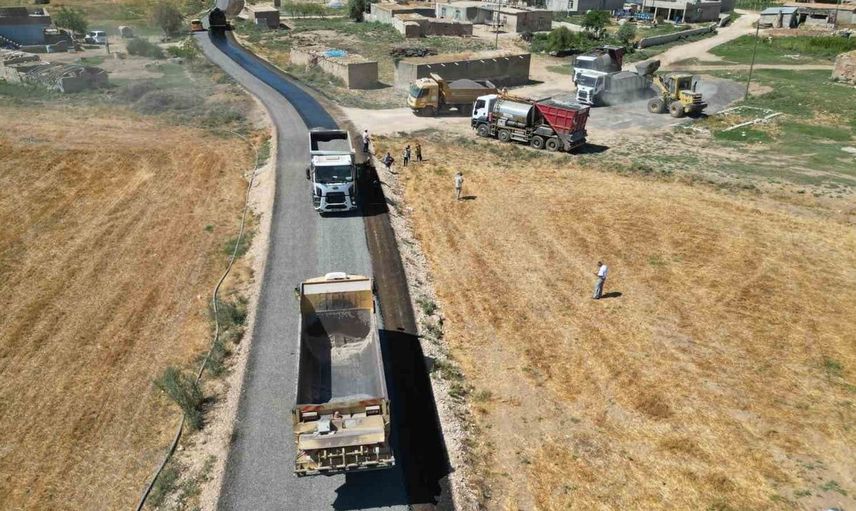 Şanlıurfa'da 50 yıl sonra asfalt çalışması tamamlandı