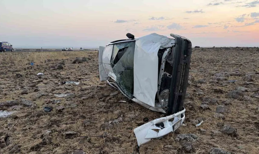 Şanlıurfa'da trafik kazası: 4 kişilik yaralı ekibin hikayesi