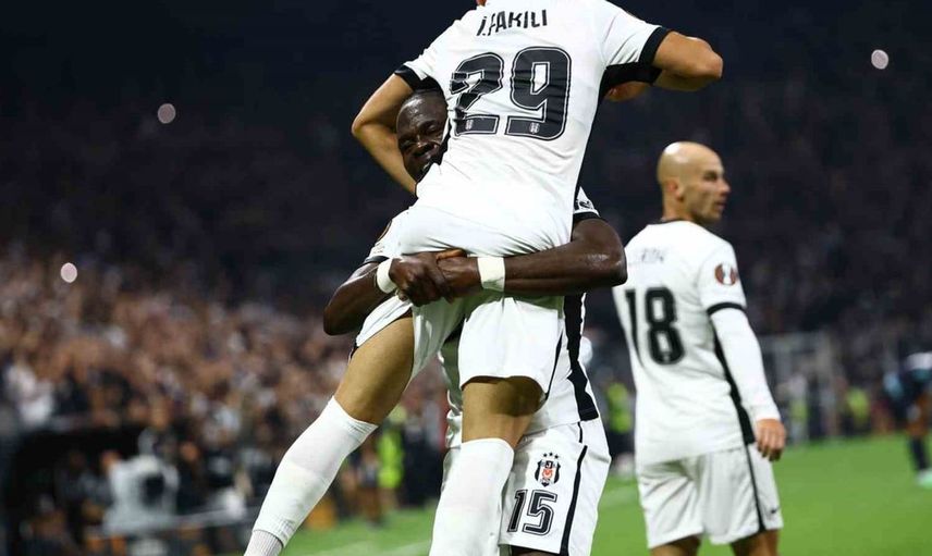 İlhan fakılı, Avrupa Ligi'nde gol perdesini açtı