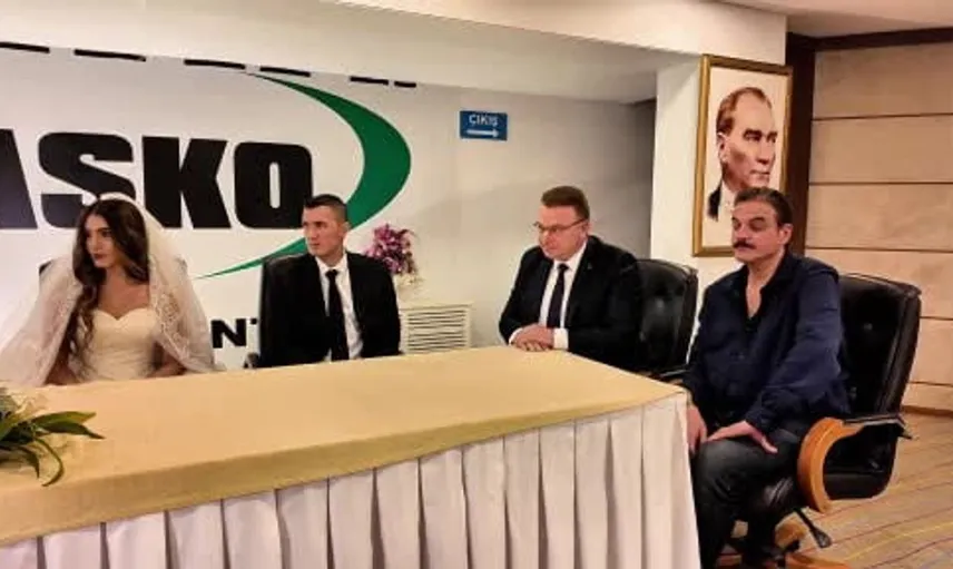 Sağlığına kavuşan Ufuk Özkan, nikah töreninde neşesiyle göz doldurdu