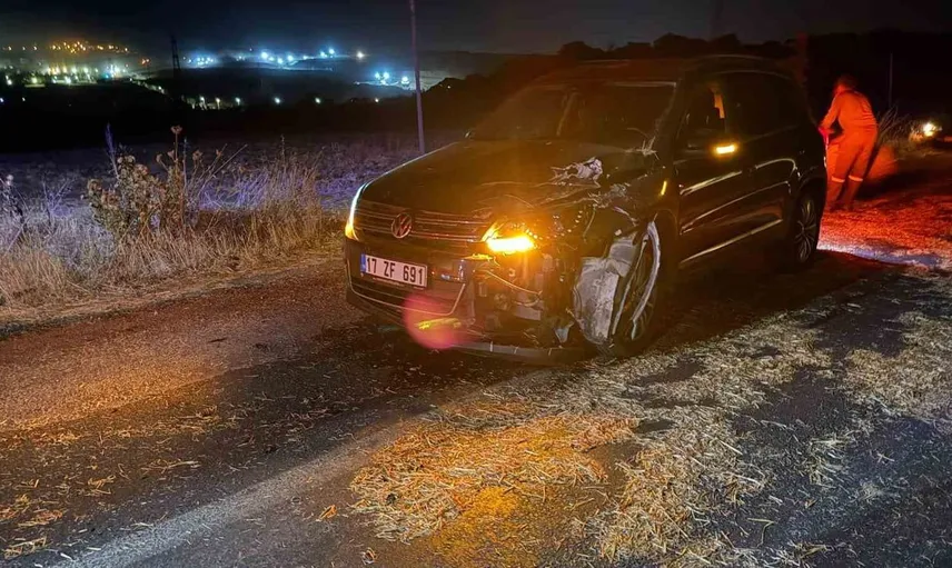 Çan'da otomobil ile traktör çarpıştı, bir kişi yaralandı
