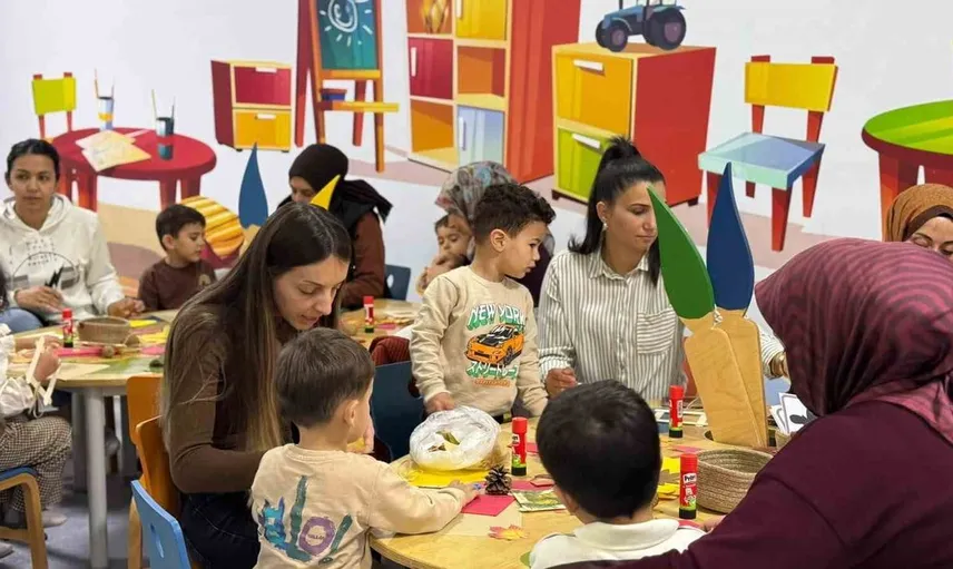 Sincan'da miniklere sonbahar coşkusu: Anne çocuk oyun evlerinde eğlenceli etkinlik