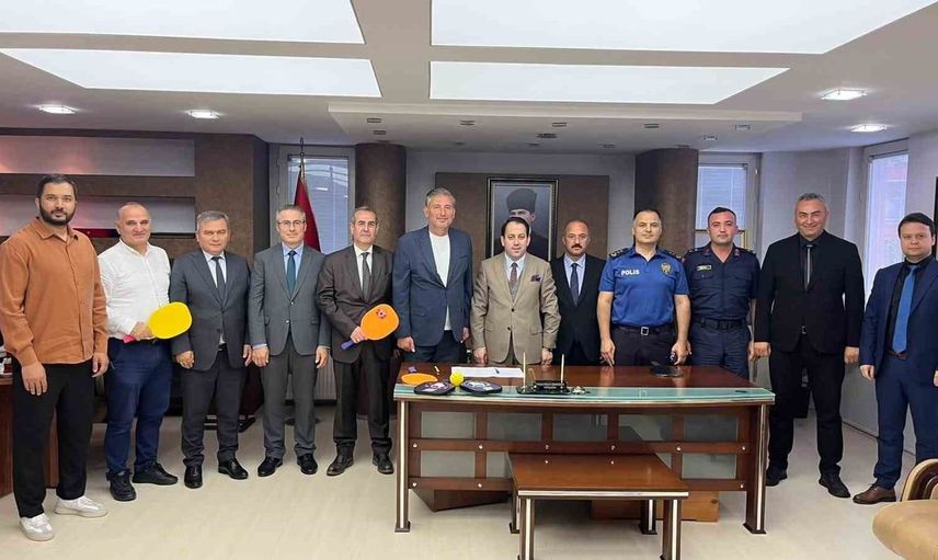Tekkeköy'de pickleball ile bağımlılıkla mücadeleye yeni soluk
