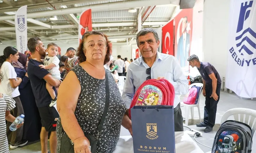 Bodrum Belediyesi'nden öğrencilere eğitim desteği: 1250 öğrenciye burs ve kırtasiye yardımı