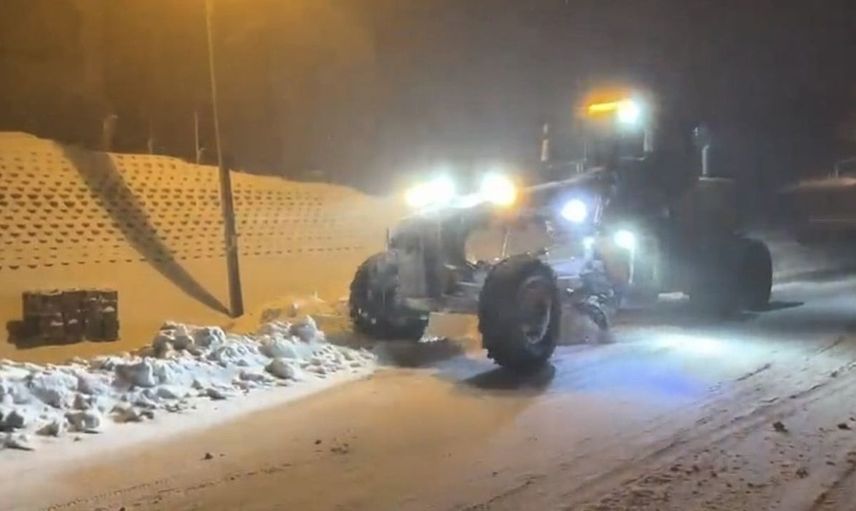 Uludağ'da kar kalınlığı 20 santime ulaştı, jandarma denetimleri artırıldı