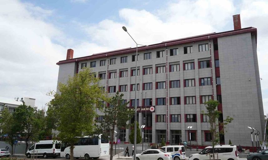 Gülistan Doku soruşturmasında gözaltına alınan 8 şüpheli adliyeye getirildi