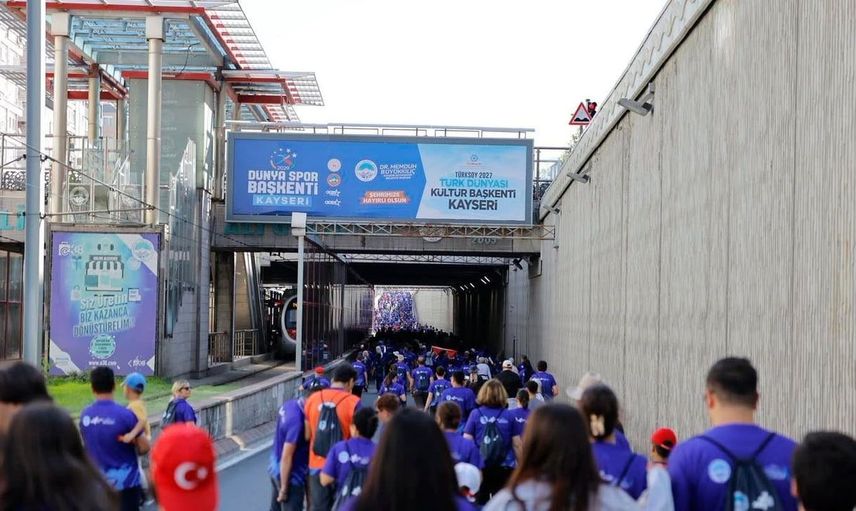 Uluslararası Kayseri yarı maratonu 10 bin sporseverle koşuldu